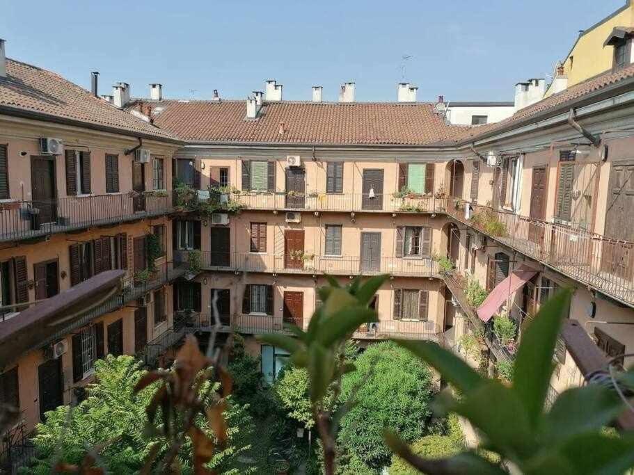 דירות מילאנו Darsena Appartament מראה חיצוני תמונה